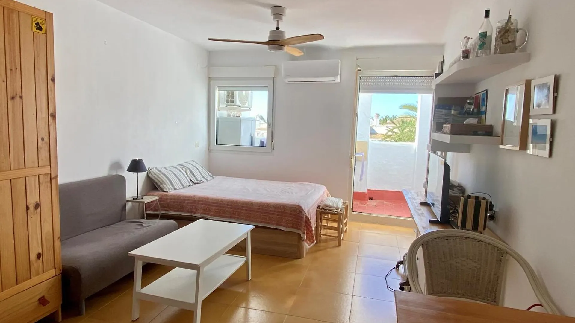 Estudio En Zahara Piscina Y Acceso A Playa Zahara de los Atunes 0*,  Spain